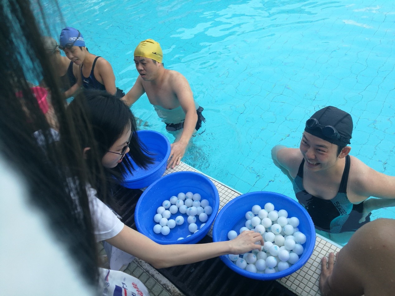 学习十九大精神，从“新”开始——太阳成集团tyc33455首次组队参加太阳成集团tyc33455cc教职工游泳比赛勇创佳绩
