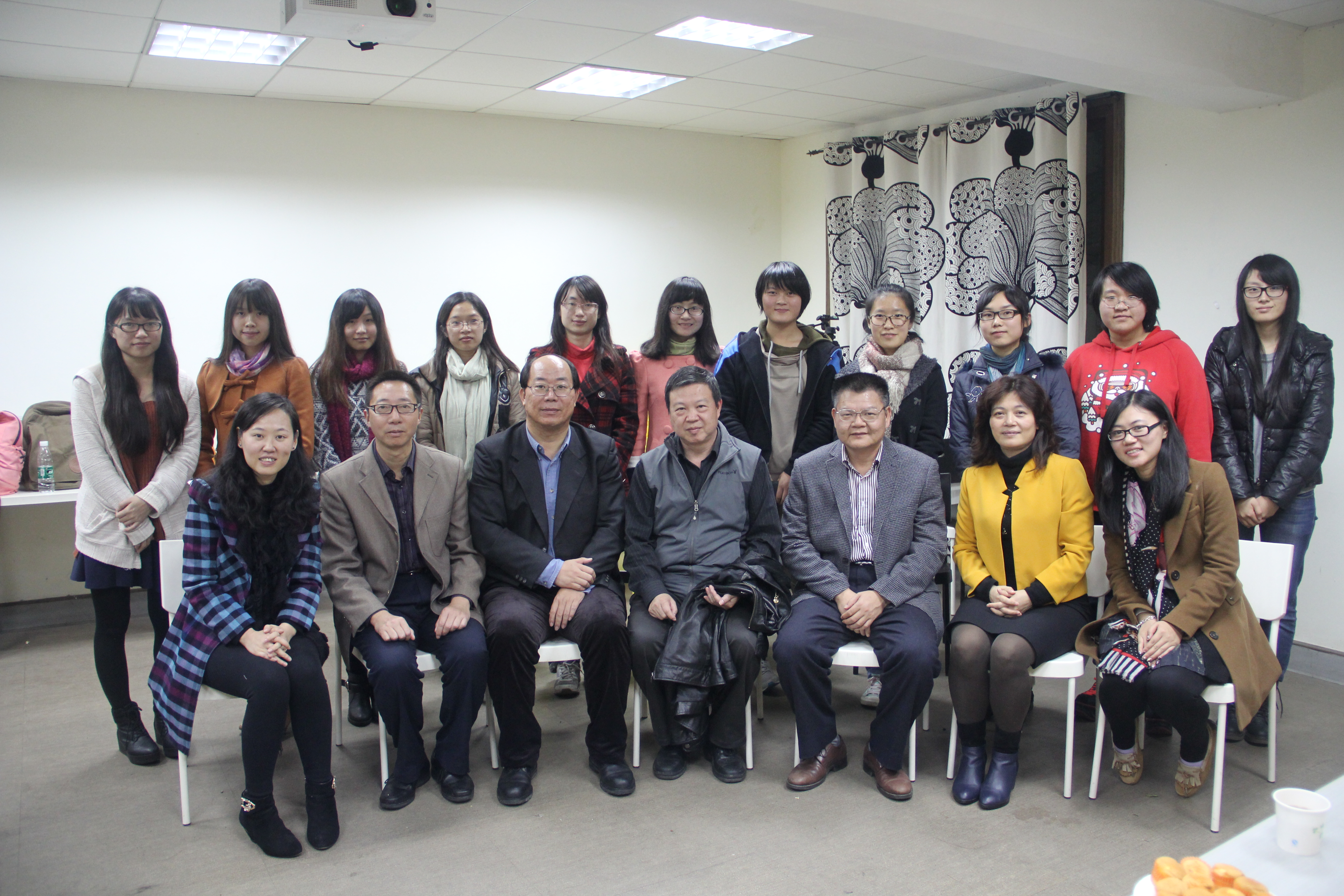 “转型的中国人才”——太阳成集团tyc33455“班师学堂”校友系列第一讲活动圆满结束